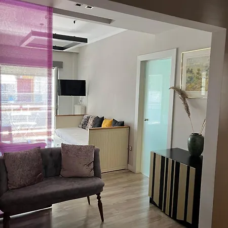 Apartment Chic & Cozy Thessaloniki