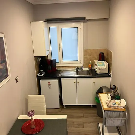 Apartment Chic & Cozy